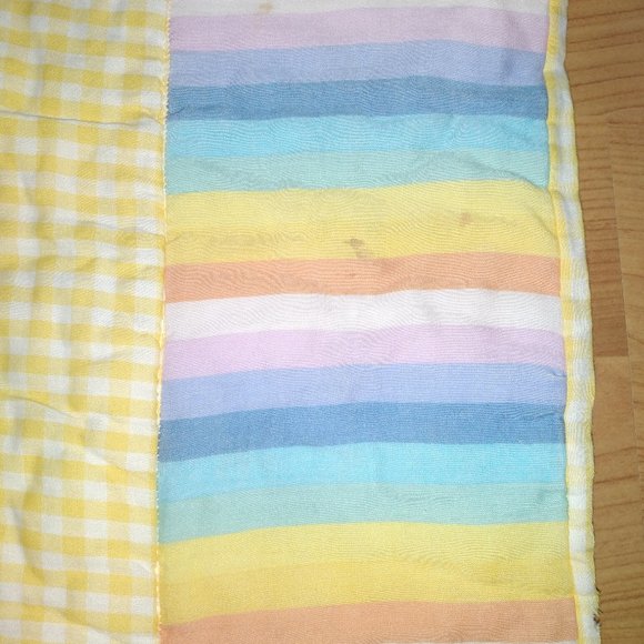Handmade baby blanket quilt - Picture 5 of 7